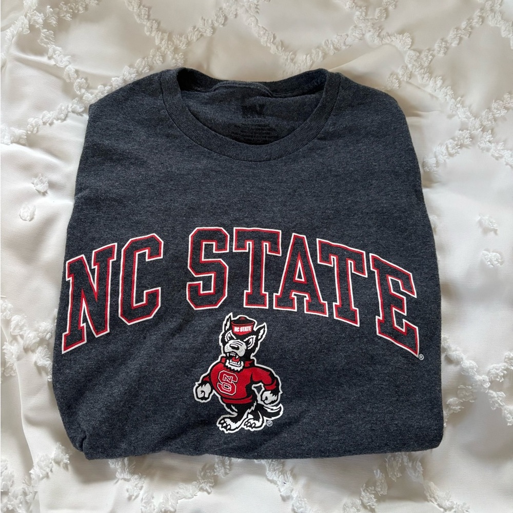 NC state men’s tshirt